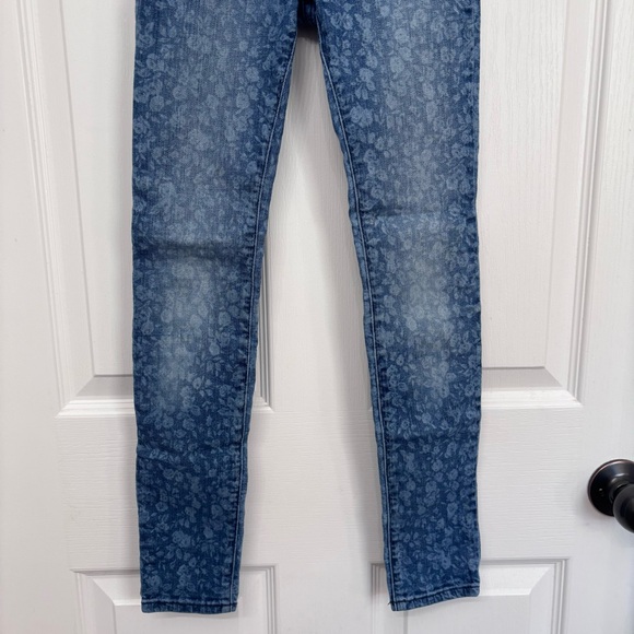 Blue Floral Skinny Jeans | Abercrombie Kids Size 10 - Picture 4 of 10